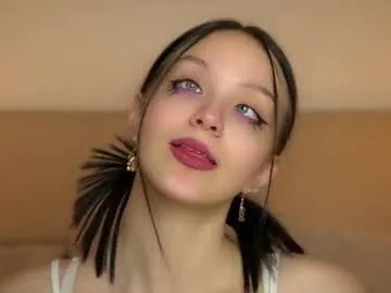 Freechat mariannsullivant on Chaturbate