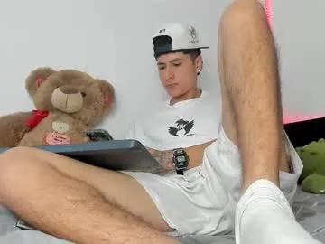 Private mateo_escobar on Chaturbate