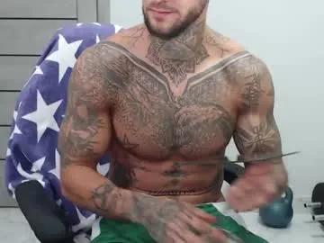 Freechat maxi_foxxx on Chaturbate