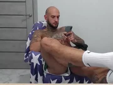 Freechat maxi_foxxx on Chaturbate