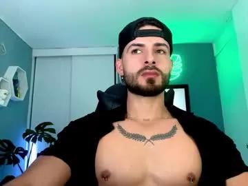Chaturbate maxtowers is Freechat maxtowers — welcome -pvt open- #uncut #latino #bigass #beard #muscle