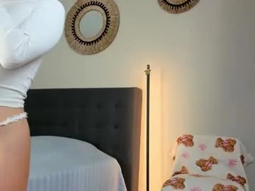 Freechat mazeekiin on Chaturbate