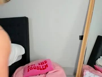 Freechat mazeekiin on Chaturbate