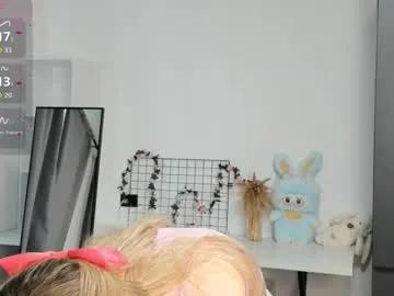 Freechat mendaciouss on Chaturbate