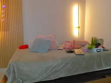 Freechat mia_becke on Chaturbate