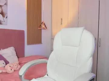 Group mia_nevaeh on Chaturbate