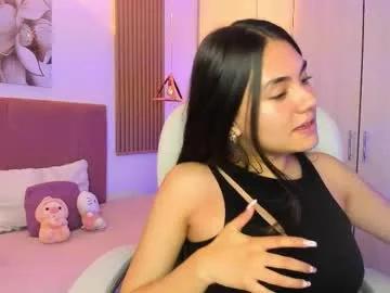 Group mia_nevaeh on Chaturbate