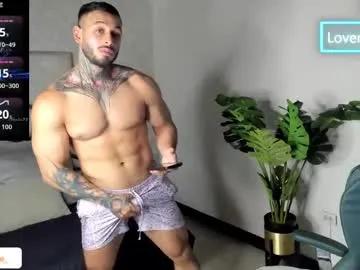 Freechat mike_belle on Chaturbate