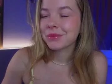 Private milly_shy on Chaturbate