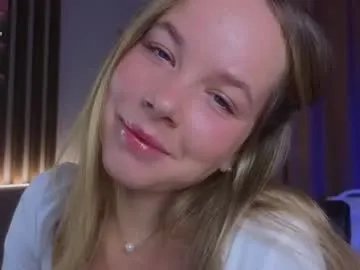 Private milly_shy on Chaturbate