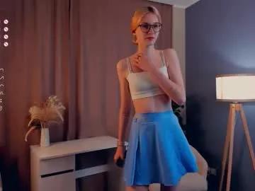 Freechat moirebroady on Chaturbate