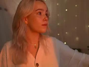 Group mother__of__dragons on Chaturbate