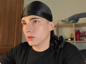 Freechat mystic_evan on Chaturbate