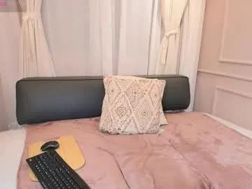 Freechat nahomi_key_ on Chaturbate