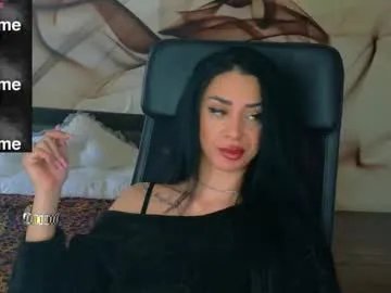 Freechat naomiscarlett on Chaturbate