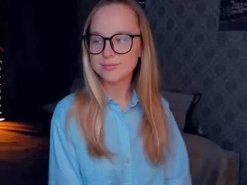 Freechat nicolavanderbie on Chaturbate