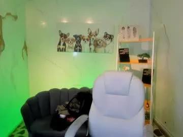 Freechat niickyjones on Chaturbate