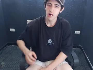 noah_sokolov — NAKED AND HAED DEICK #uncut #young #teen #latino #twink [110 tokens remaining]