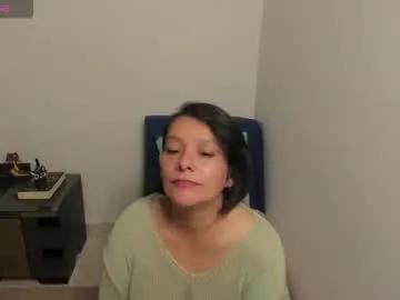 Freechat nuit_rose on Chaturbate