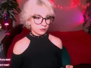 Freechat obedientt_ on Chaturbate
