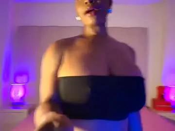 Freechat oliviabeneett on Chaturbate