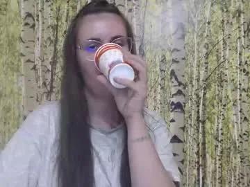 Freechat oliviasager on Chaturbate