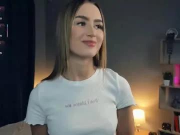 Freechat paulettelafevre on Chaturbate