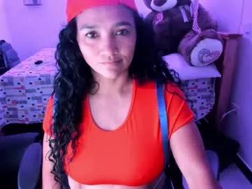 Freechat rayza_mature_ on Chaturbate