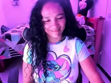 Freechat rayza_mature_ on Chaturbate