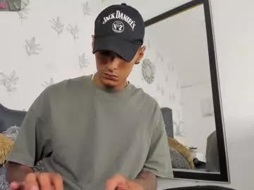 Freechat rivernbalderr on Chaturbate