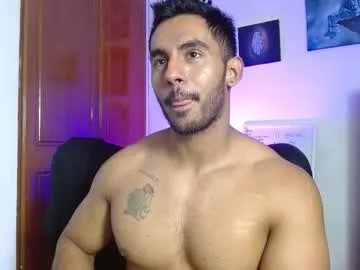 Away romanpearce_ on Chaturbate