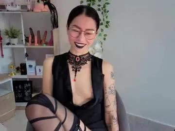 Group rosse_98_ on Chaturbate