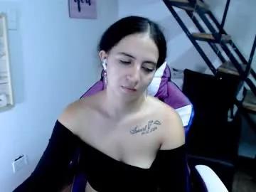 Freechat samantha2girl on Chaturbate