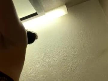 Freechat savannahtakethisbanana on Chaturbate