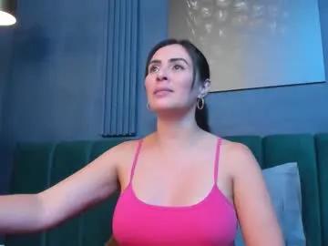 scarlet_edwars — Ass in doggy #bigboobs #sports, #fitness, #longhair, #mature [40 tokens remaining]