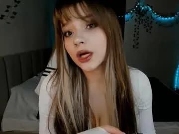 selenadurden — GOAL: show bra [222 tokens remaining] Hi) #nonude #natural #teen #bigboobs #feet