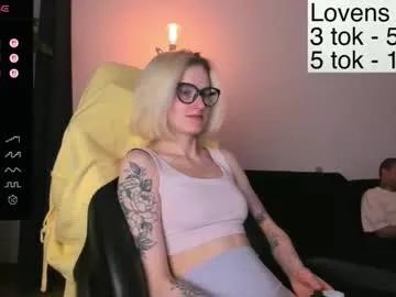 Freechat sexy_sweets on Chaturbate