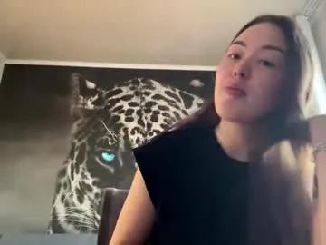 shakitaconnett — lips close up + lick them [17 tokens left] #new #shy #18 #asian #teen