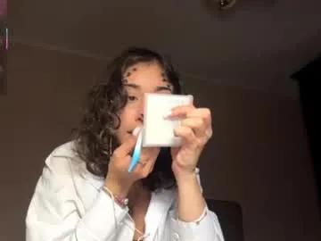 Freechat shantellemagnotta on Chaturbate