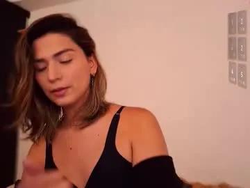 Freechat skyamber8v2 on Chaturbate