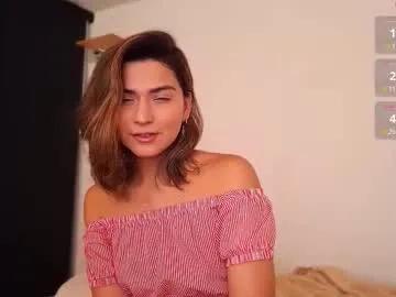 Freechat skyamber8v2 on Chaturbate