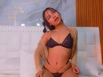 Freechat slutlittlecamila on Chaturbate