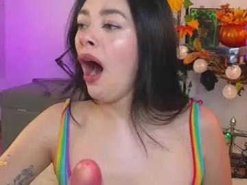 Freechat soffimoon_ on Chaturbate