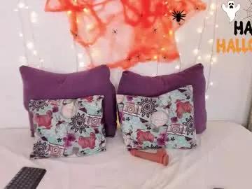 Freechat sofi_lanee on Chaturbate