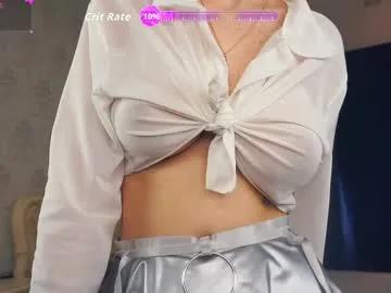 sofiabruno — GOAL: Air kisses [30 tokens remaining] Hi guys, be brave, I don't bite unless you ask me to :3 #bigboobs #teen #squirt #redhead #skinny