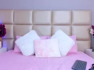 Freechat sofynovoa on Chaturbate