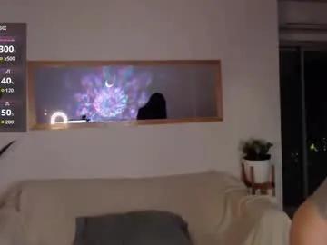 Freechat sophia_whispers on Chaturbate