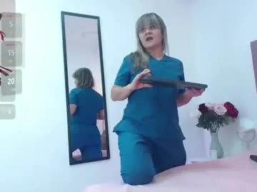 Freechat sophie_benett on Chaturbate