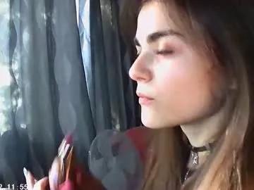 Freechat sophiesuvi on Chaturbate