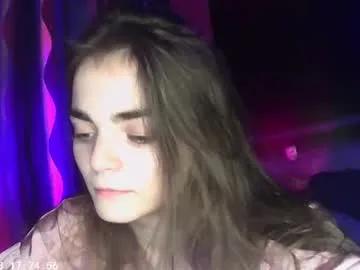 Freechat sophiesuvi on Chaturbate
